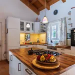Villa Arte For 6 People Near Labin - Rabac For 6 People With Sea View & Private Pool Ubasico