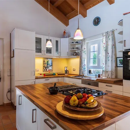 Villa Arte For 6 People Near Labin - Rabac For 6 People With Sea View & Private Pool Ubasico