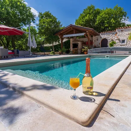 Arte For 6 People Near Labin - Rabac For 6 People With Sea View & Private Pool Villa